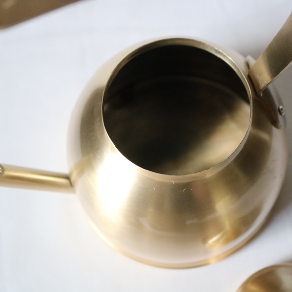 Rose & Fitzgerald Brushed Rose Gold Tone Kettle Tea Pot 1Litre Kitchen Decor - Picture 5 of 7